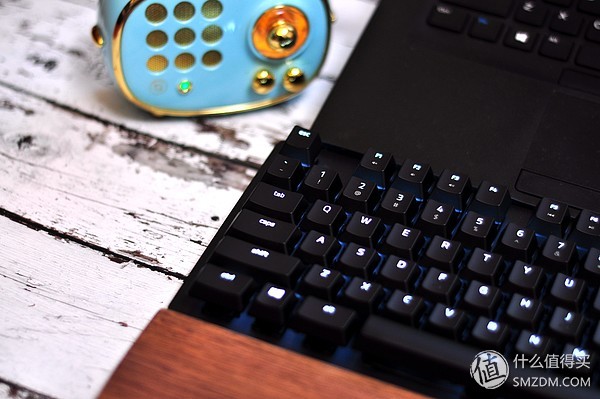 雷蛇黑寡妇v3键盘怎么连接ipad,雷蛇黑寡妇蜘蛛机械键盘灯光