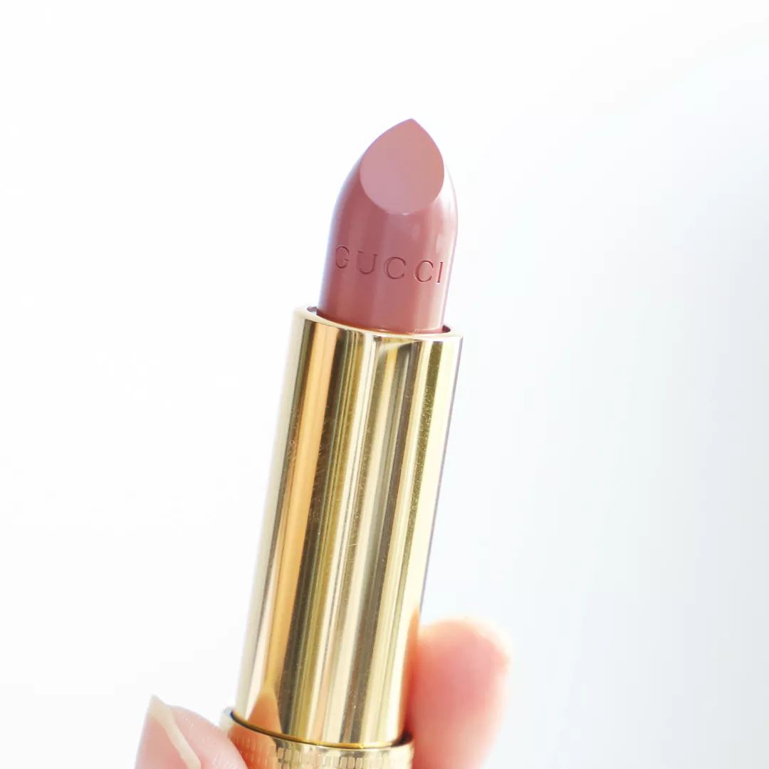 开箱：天啦噜！gucci口红的实物竟然比广告要好看？