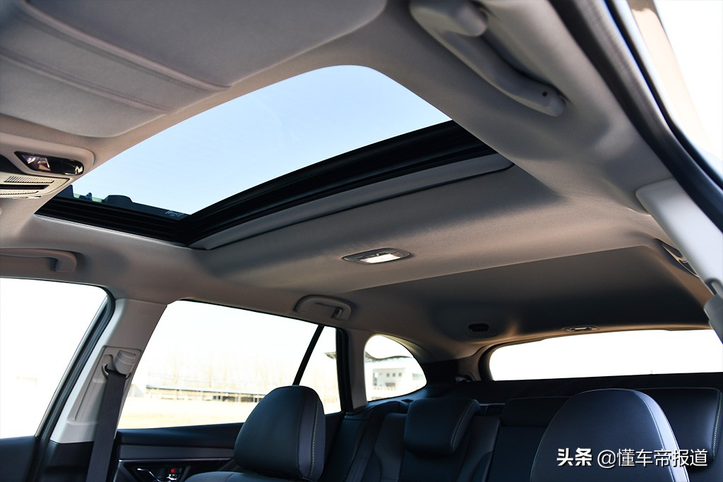 试驾全新斯巴鲁傲虎旅行版视频,好车推荐斯巴鲁傲虎配置优动力强