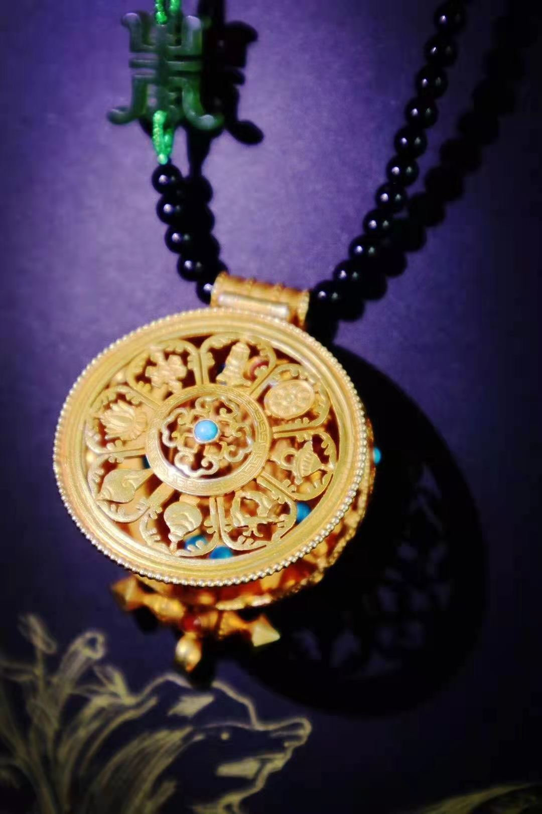 珠宝首饰盒不可或缺的一款,珠宝盒可以干嘛