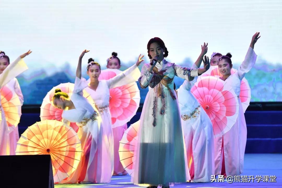 「中考招生」@高2023届新生，重庆十八中欢迎你