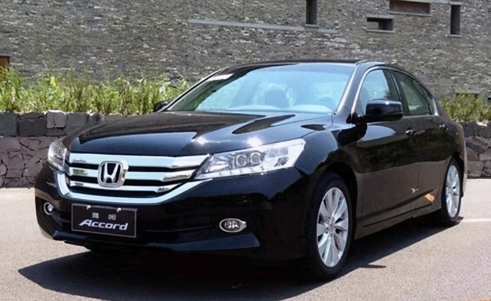 致敬最后的自吸i-VTEC——雅阁九代