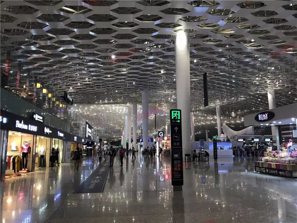 深圳十大购物中心人气视频,深圳十大购物广场排名