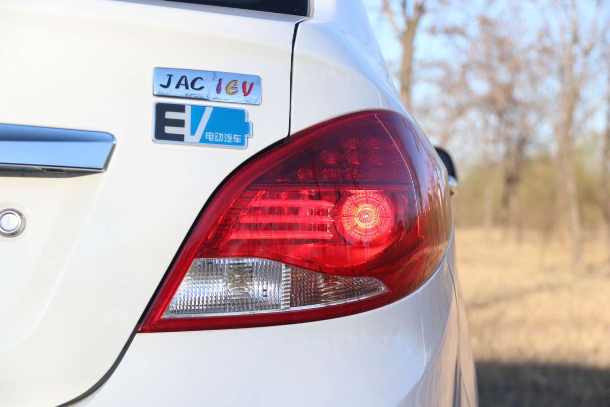 江淮iev6255公里续航电池,江淮iev7磷酸铁锂电池