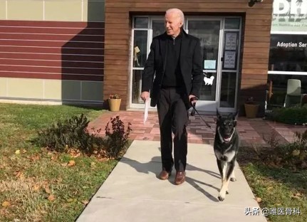 崴脚之后要立刻活动,崴脚了该不该活动