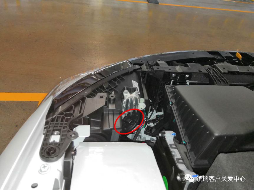 前大灯起雾是质量问题吗,前大灯起雾怎么回事