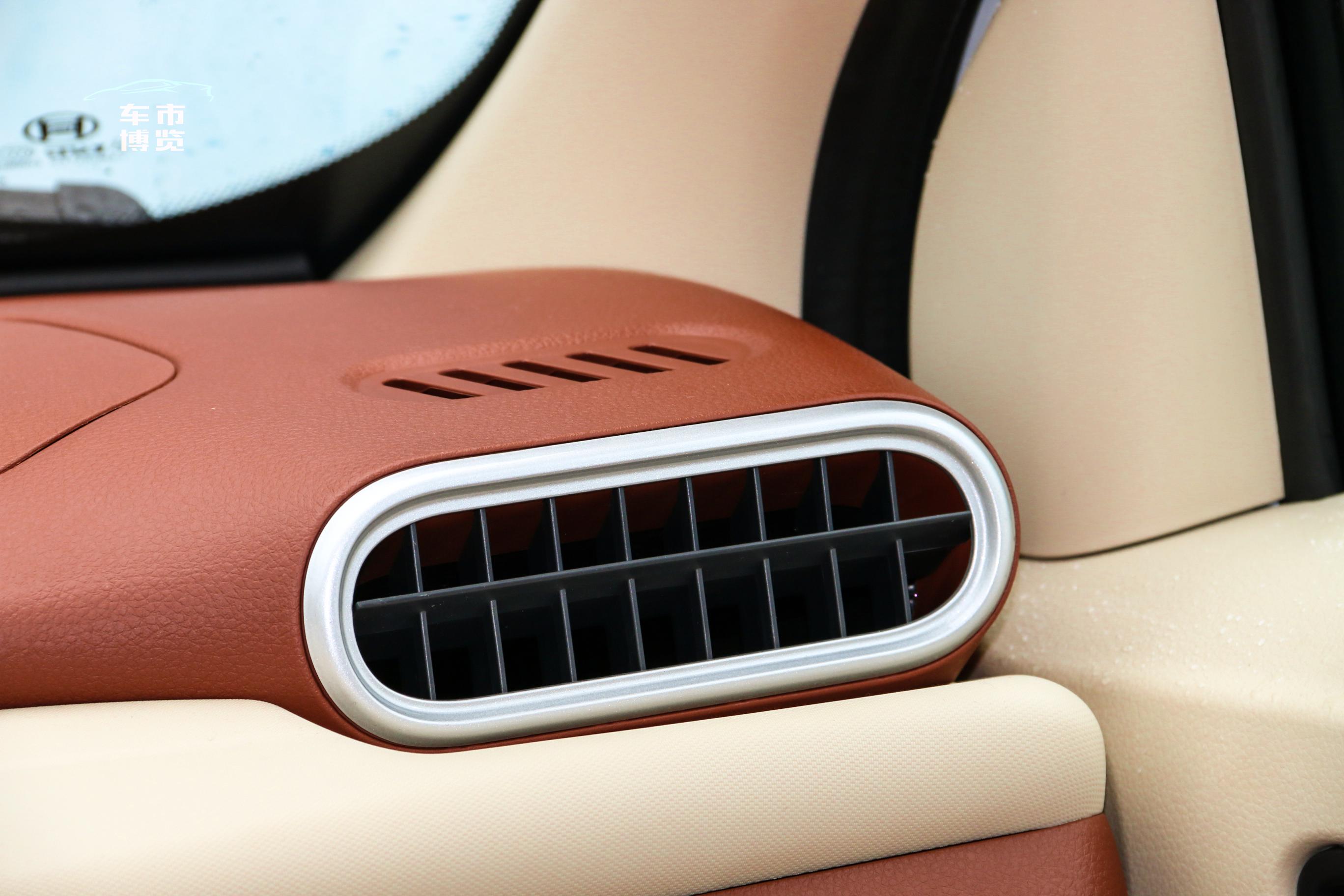 小虎试驾,小虎纯电动车