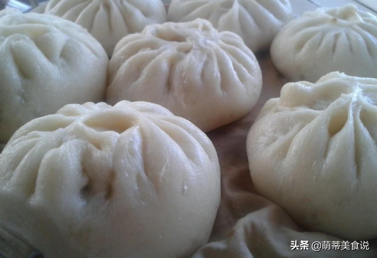 包子有股怪味怎么回事,自己蒸的包子为什么不白