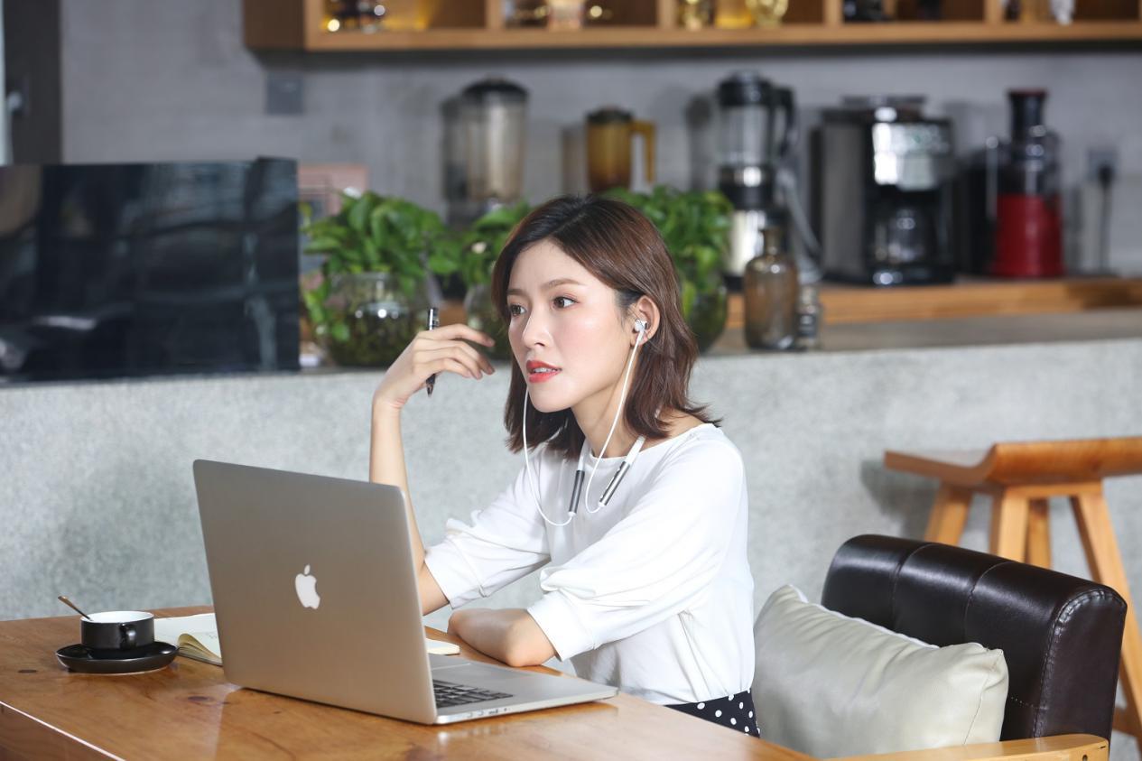 doss蓝牙耳机好用吗,doss电竞酷玩真无线蓝牙耳机评测