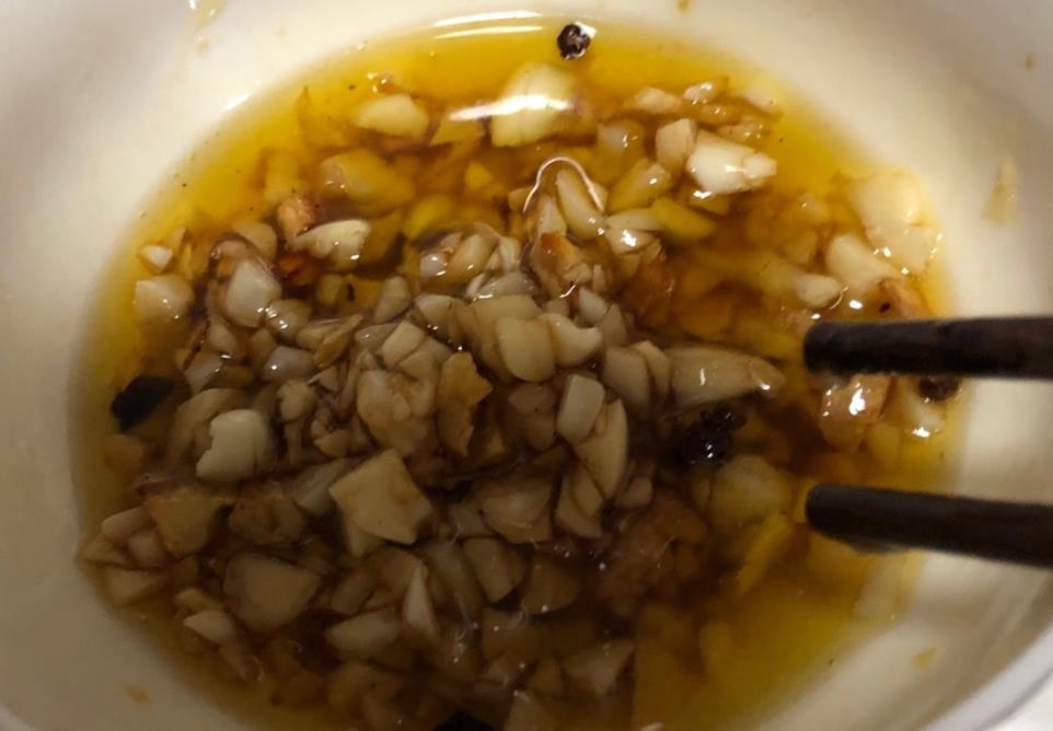 怎么做鲍鱼肉质不老而且嫩,过年鲍鱼怎么做好吃又简单