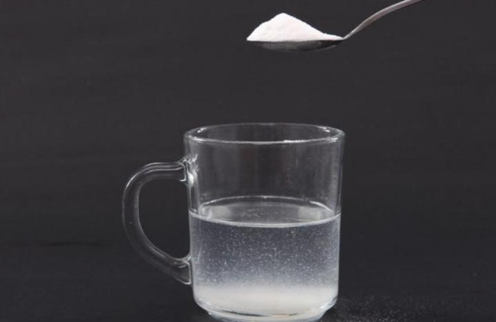 母狗为什么容易双排牙,母狗为啥也会到处流尿