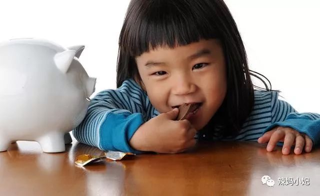 13岁小孩长喉结长胡子还长个吗,十岁女孩长胡子长喉结是什么原因