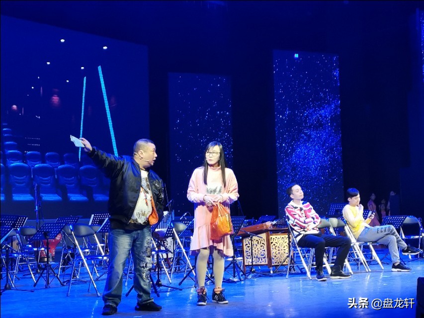 广东曲艺团演唱晚会,广东音乐曲艺团演唱会