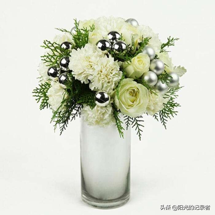 520简短浪漫花语是什么,520朵玫瑰的浪漫花语