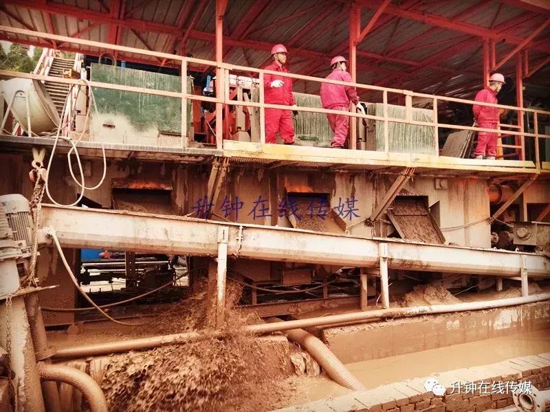 升钟镇玉眉山村,玉眉山村