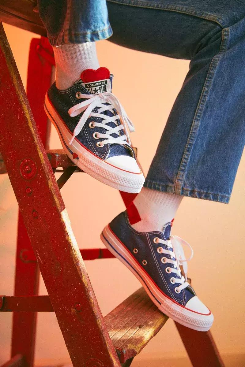 情人节穿搭提前准备起来,情人节最受欢迎的单品