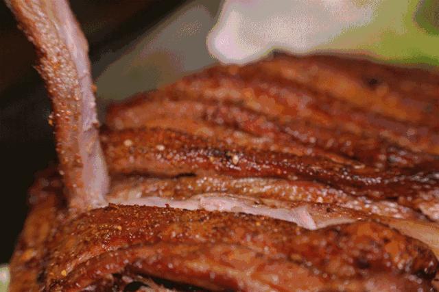 全身皮下能摸到小疙瘩,身上皮下摸到小疙瘩