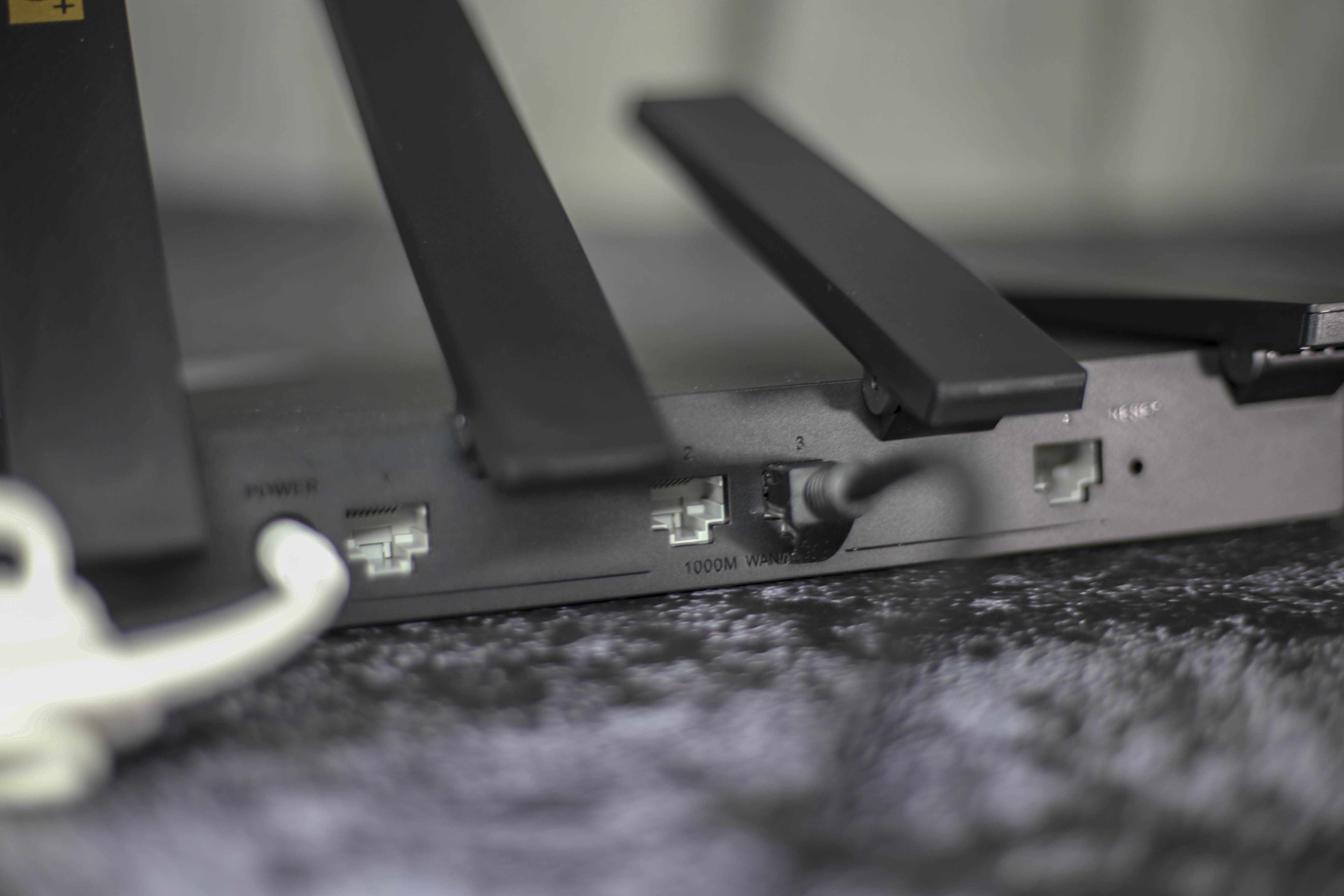 华为ax3pro7206路由器开箱视频,华为ax3pro路由器标准版和高配版