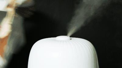 没钱也要给妈妈买冰丝衫,五一出去旅游必备的吊带裙