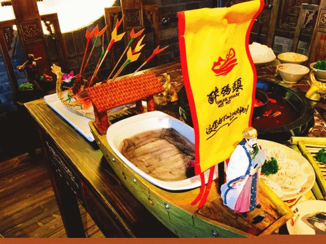 精品老火锅4人餐只要128元,江汉路牛肉火锅39.9双人餐