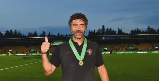 看面相选帅？中国足球又闹顶级笑话，知名名记刚爆猛料就遭封杀