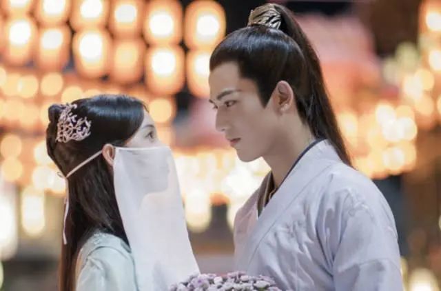 明星撞脸李敏镐,李敏镐陈晓