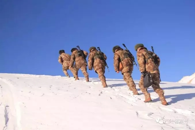 吴京被国家移民管理局纠错!其实,这些哨所也在海拔5000米之上……