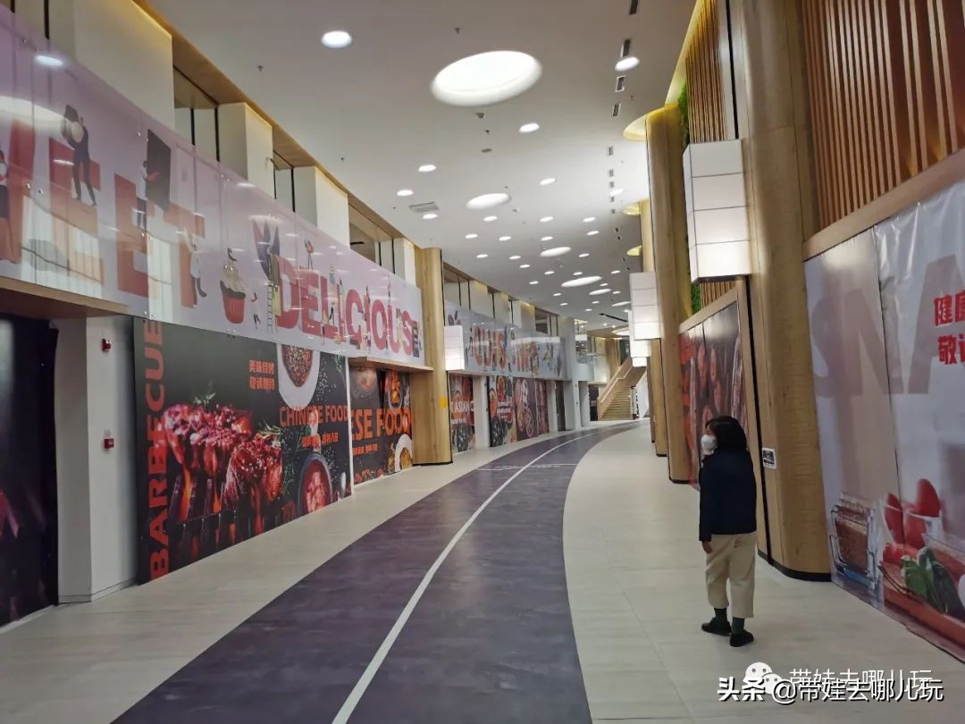 室外遛娃推荐淘气堡,遛娃室内儿童游乐项目