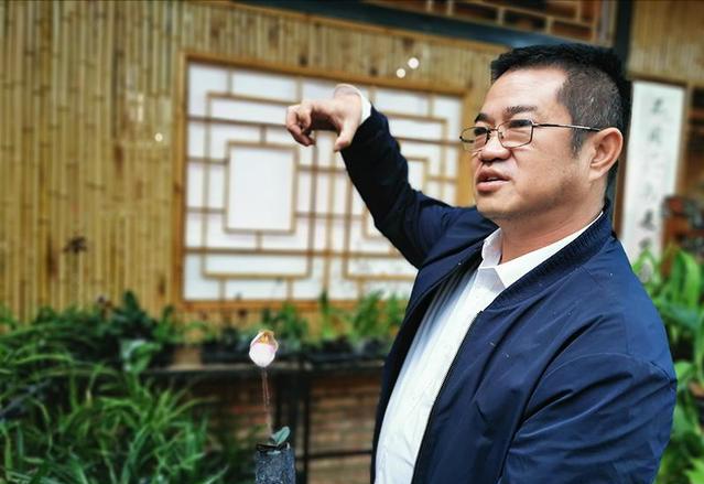 大叔种5亩麦子卖了多少钱,大叔种菜一年5000万