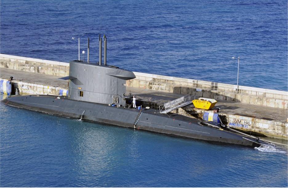 漫谈潜艇指挥塔,潜艇为什么要有指挥塔