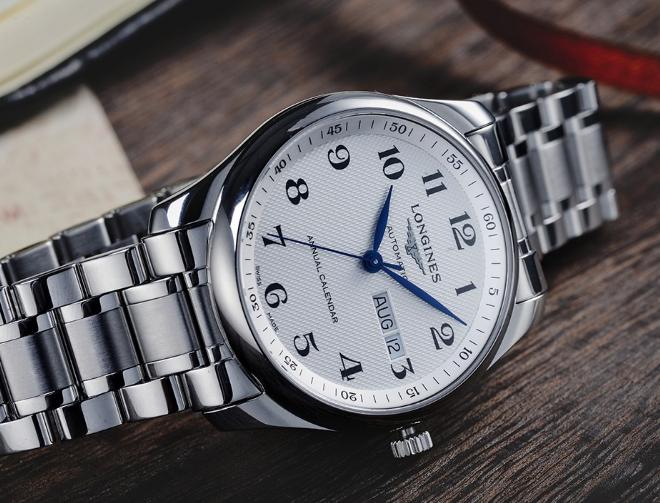 浪琴博雅跟名匠机芯一样吗,浪琴名匠和博雅哪个更值得入手