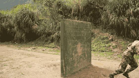 新兵老兵400米障碍,解放军400米障碍