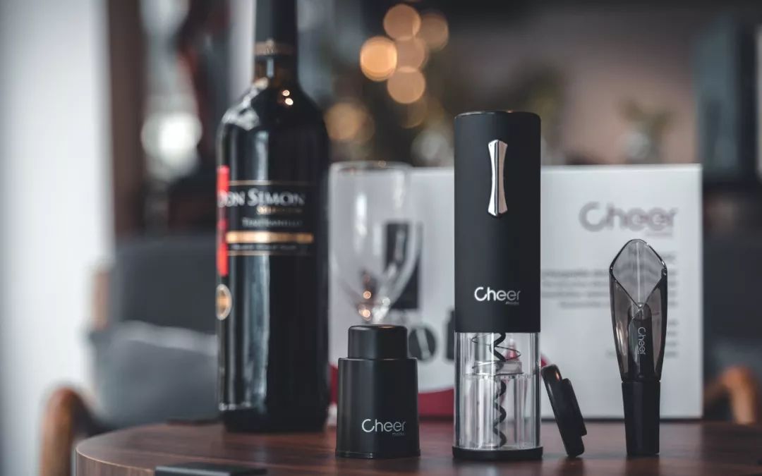 喝红酒醒酒好慢,春节一定用到的开红酒妙招