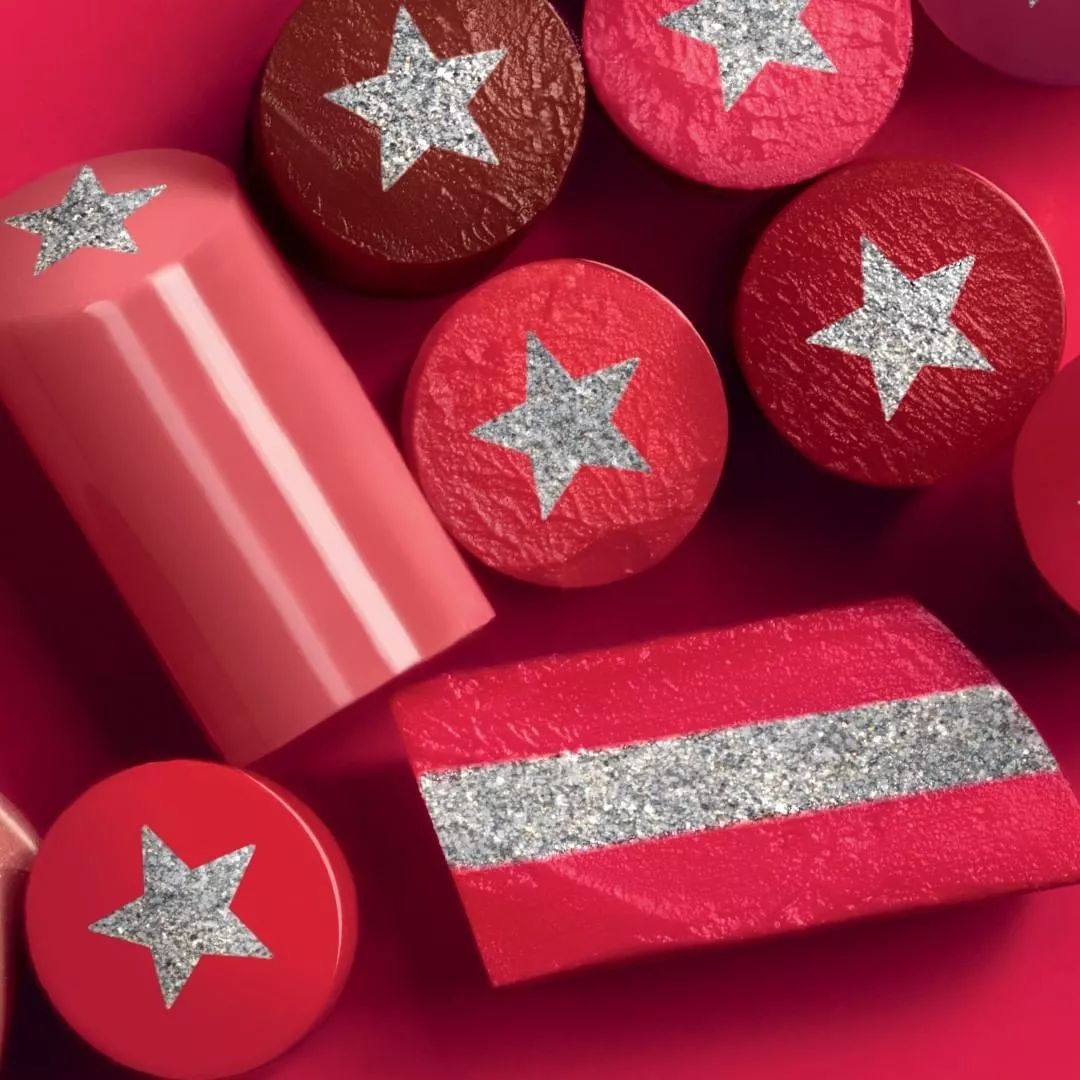 女生为什么这么穷呢,女生为什么这么穷的视频