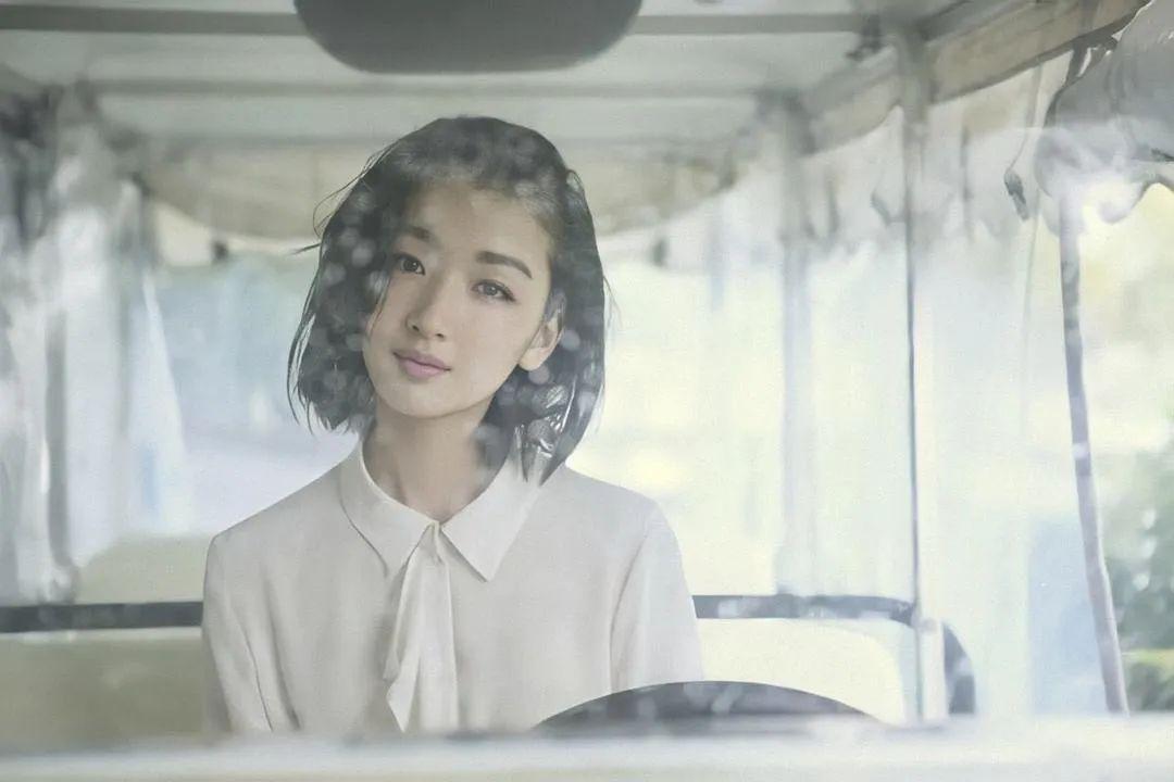 不卖肉,也能把影后收入囊中?