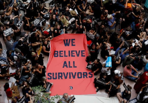 美著名富人区遭冲击,*威示**者首进白宫,*美亲**者英加也开始遭遇波及