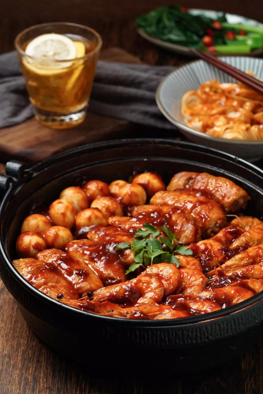 不加一滴水,让你一口入魂的三汁焖锅