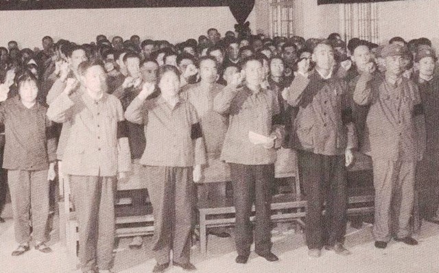 毛主席逝世对国际的影响：金日成亲自前往中国驻朝鲜大使馆吊唁