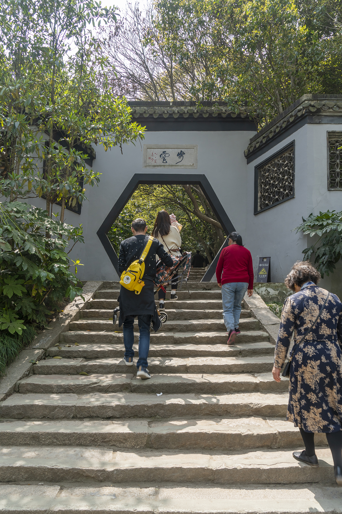 春风十里扬州路烟花三月瘦西湖,扬州三月瘦西湖