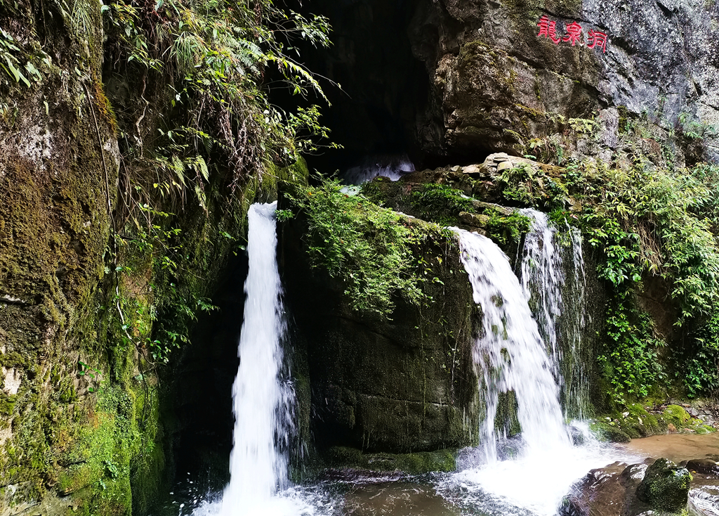 天生三桥和印象武隆怎么玩,重庆武隆天生三桥春夏秋冬景象