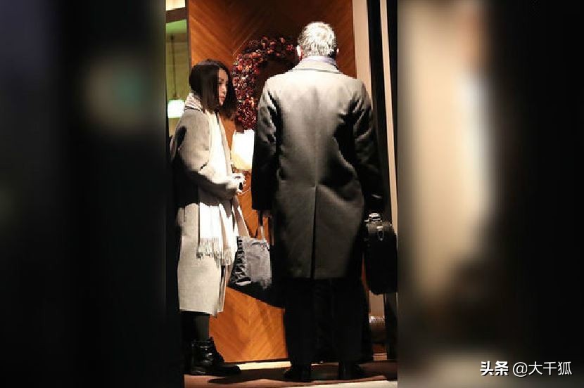 同犯弥天大错,酒井法子努力十年终于复出,泽尻英龙华该好好学学