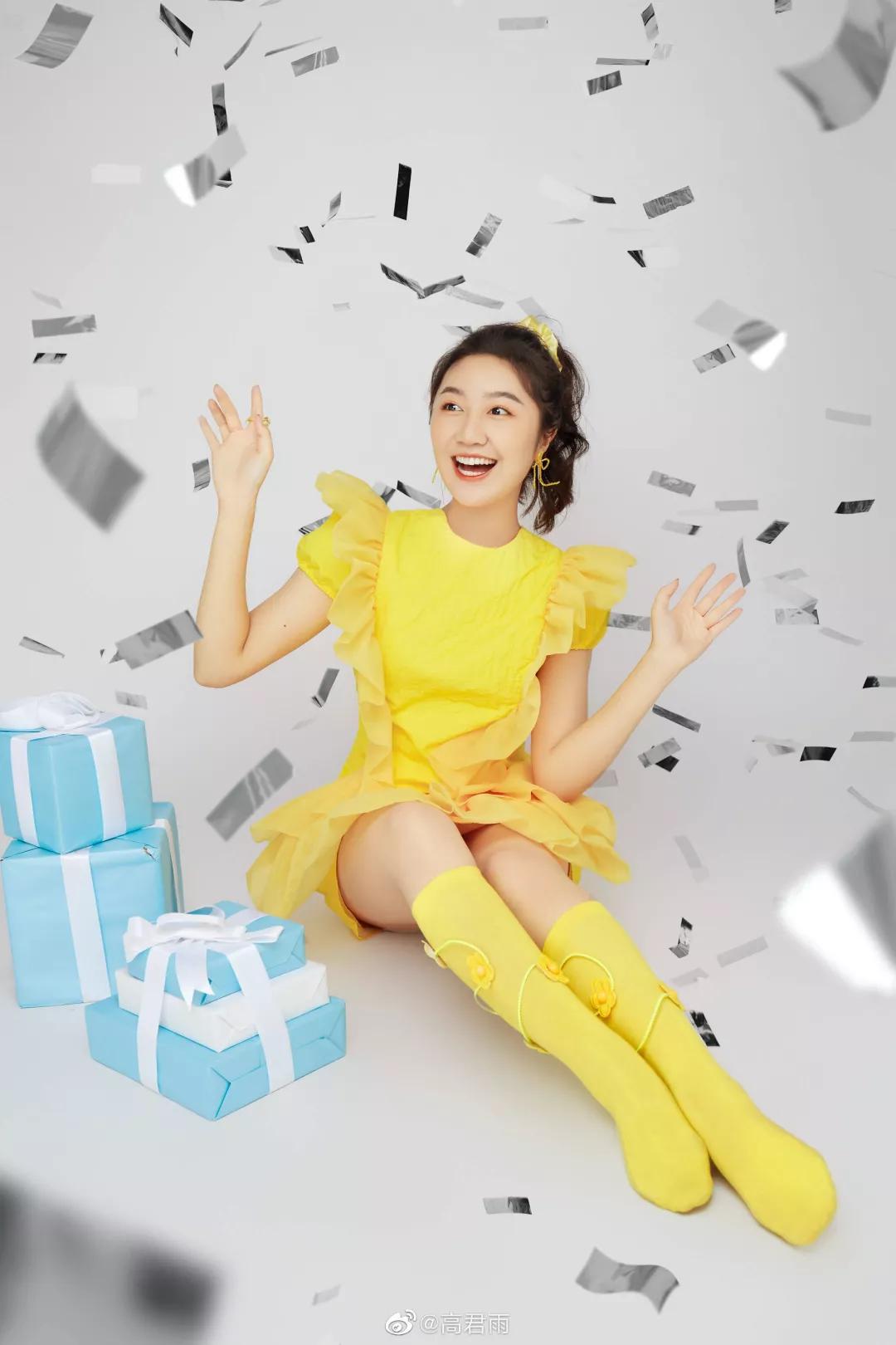 还记得“点读机女孩”吗？8岁走红，13岁被网暴，如今长成这样