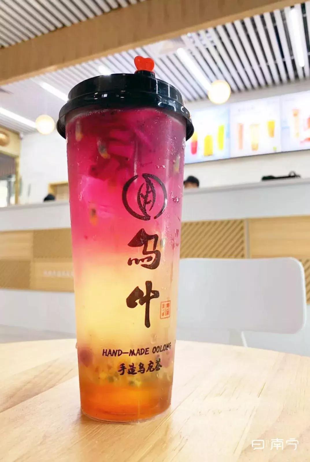 喝了这杯奶茶甜到入心入肺,喝了一杯奶茶享受生活