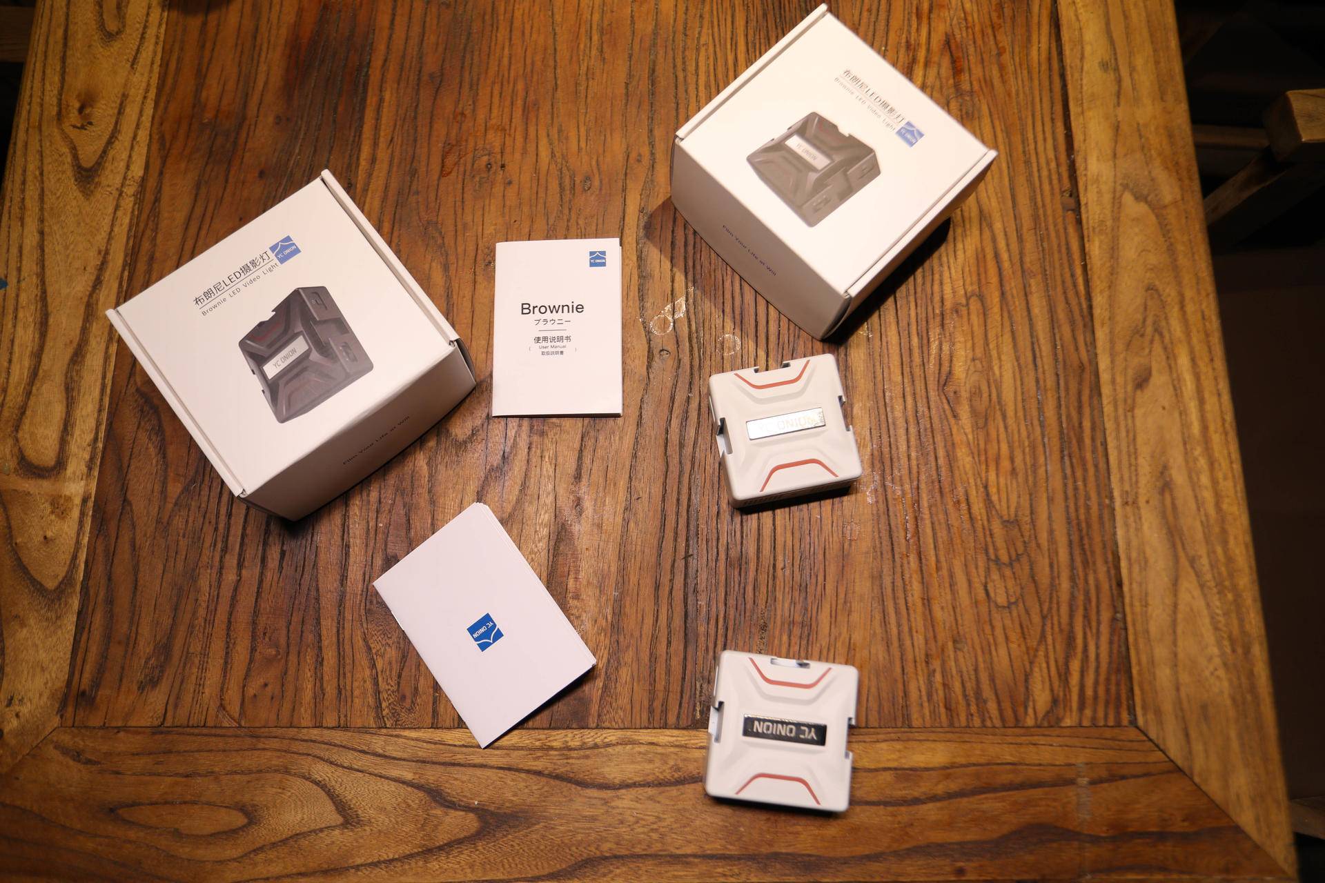 洋葱布朗尼补光灯 (洋葱工厂布朗尼摄影灯套装)