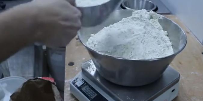 面包的和面技巧和问题,面包面团搅拌温度计算