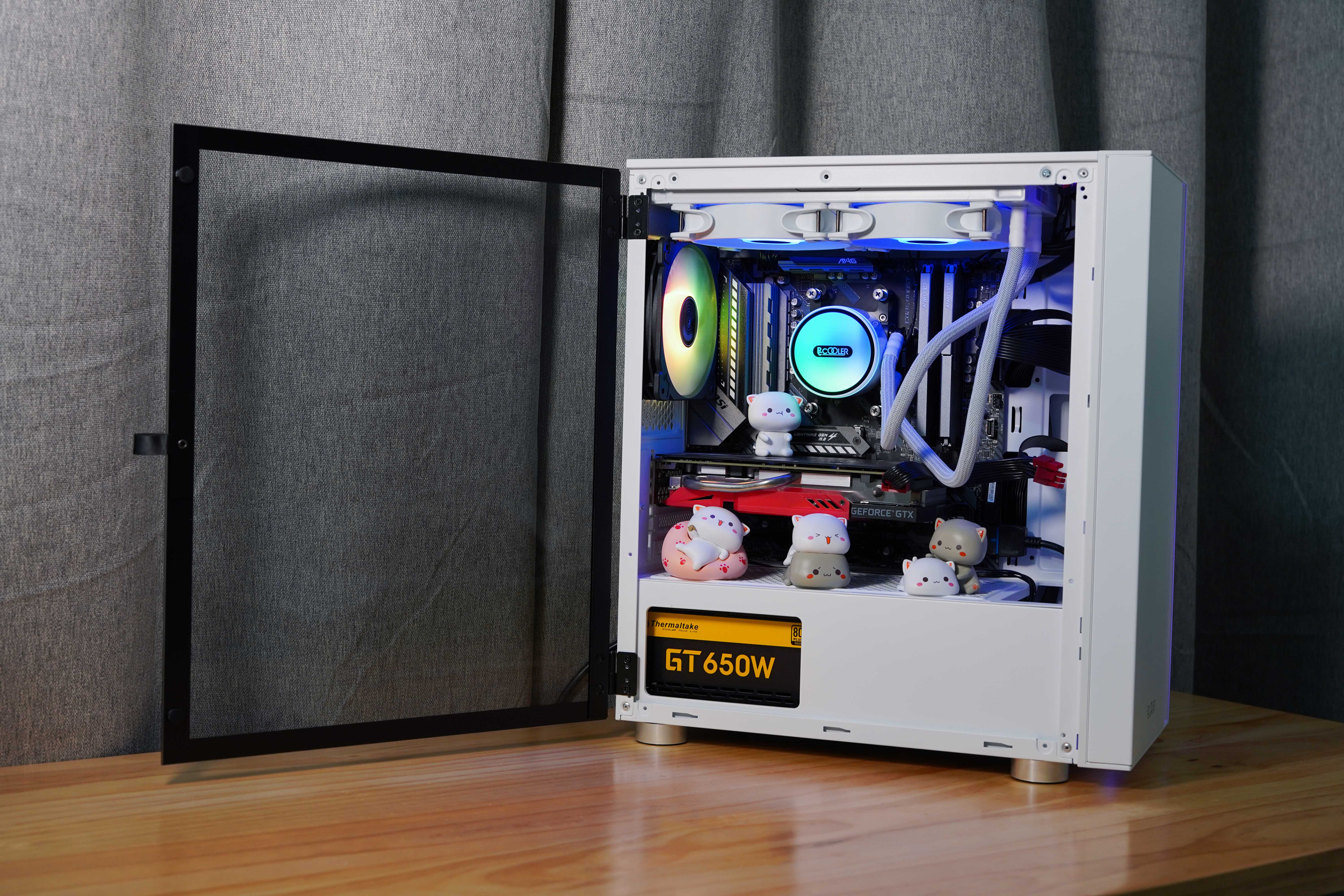 超频三白色光域机箱散热怎么样,超频3光愈2机箱测评