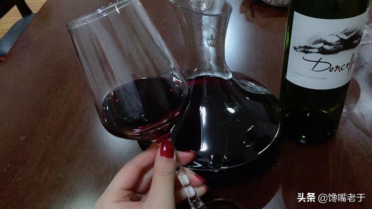 进口红酒怎么识别真假酒呢,买红酒认准渠道