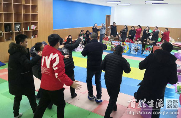 遇见戏剧治疗龙泉特校举行“人类发展中的戏剧治疗”培训