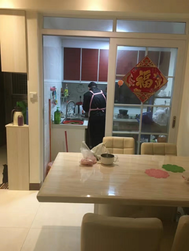 2022厨房橱柜颜色搭配效果图大全,橱柜颜色太丑了怎么补救