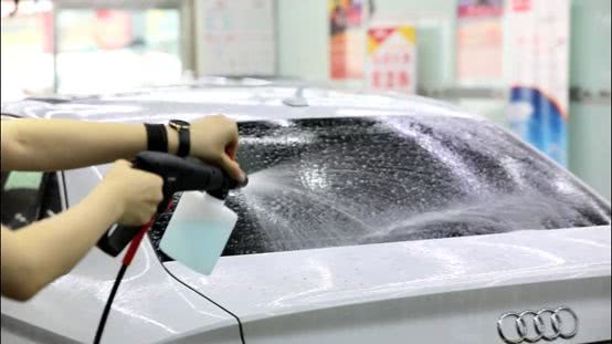 洗车步骤怎么洗车,洗车枪洗车正确步骤